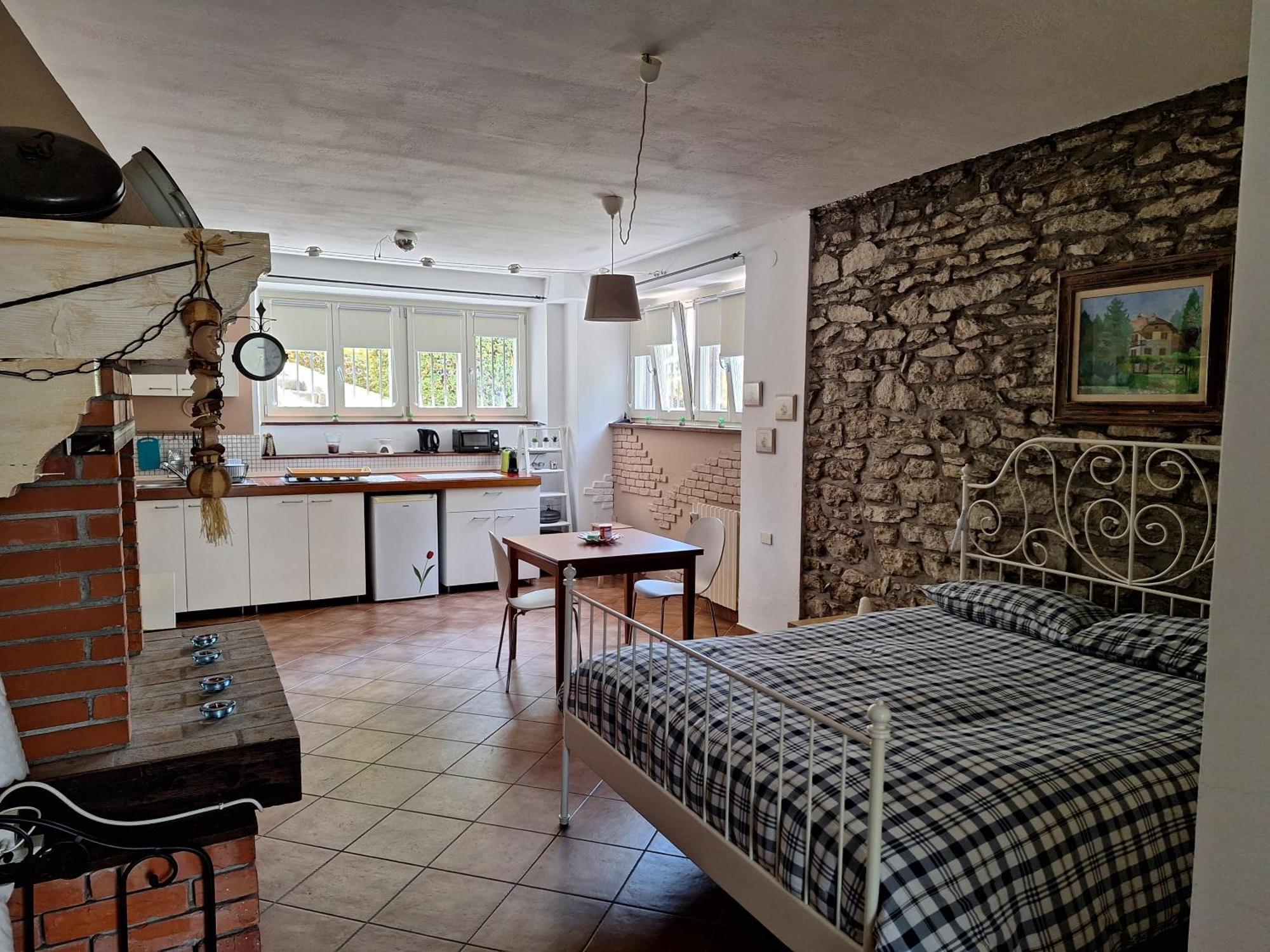 La Taverna Dei Gufi Premeno Exteriör bild